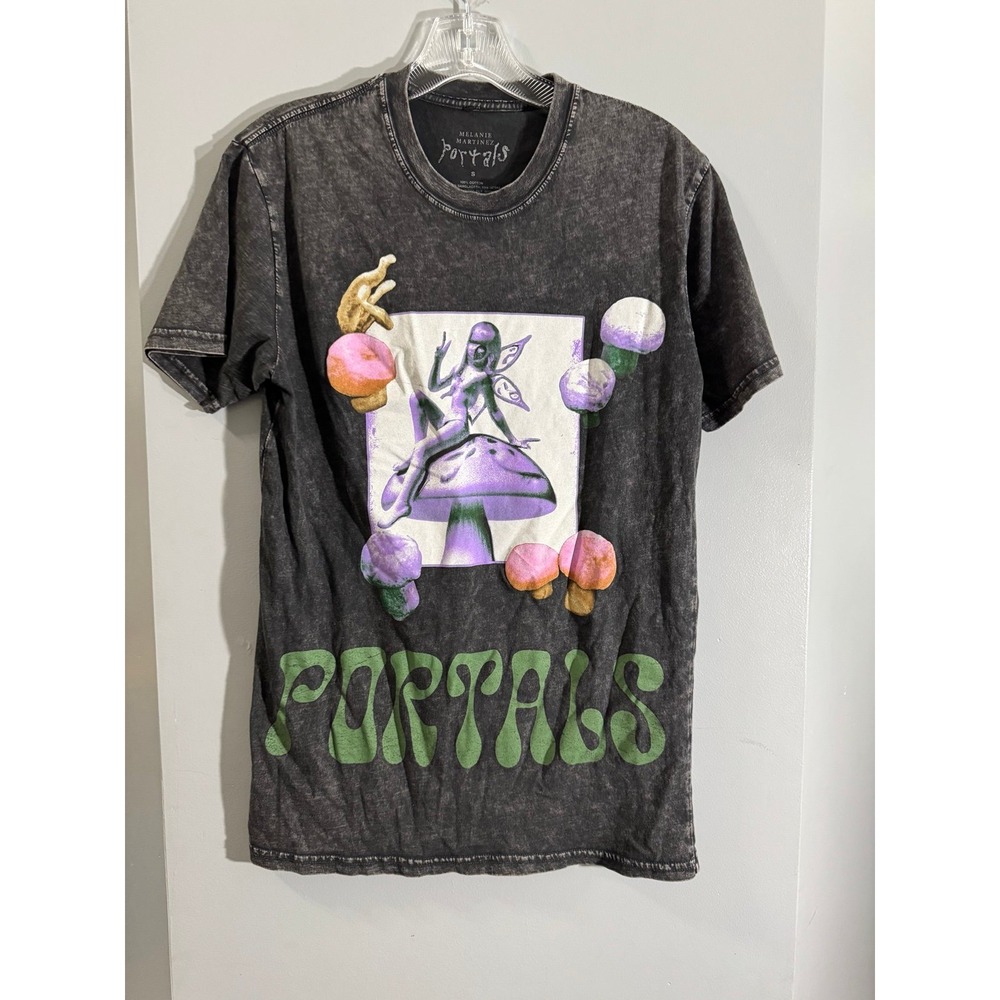 Melanie Martinez‎ Portals acid washed gray fairy mushroom tshirt oversized small